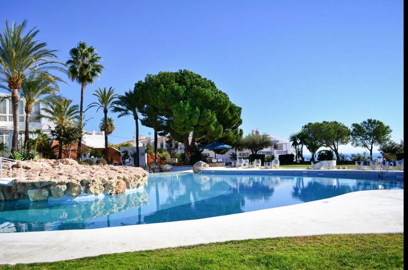Apartamento Hibiscos, San Juan De Capistrano Nerja Ngoại thất bức ảnh